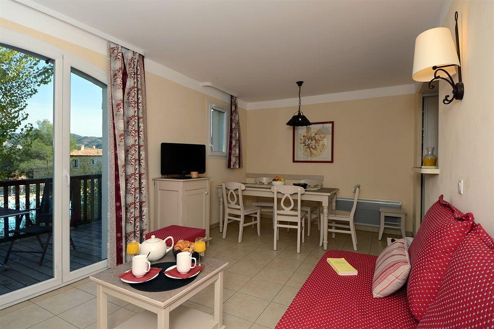 Residence Pierre & Vacances Les Coteaux De Pont-Royal มัลล์มอร์ ภายนอก รูปภาพ