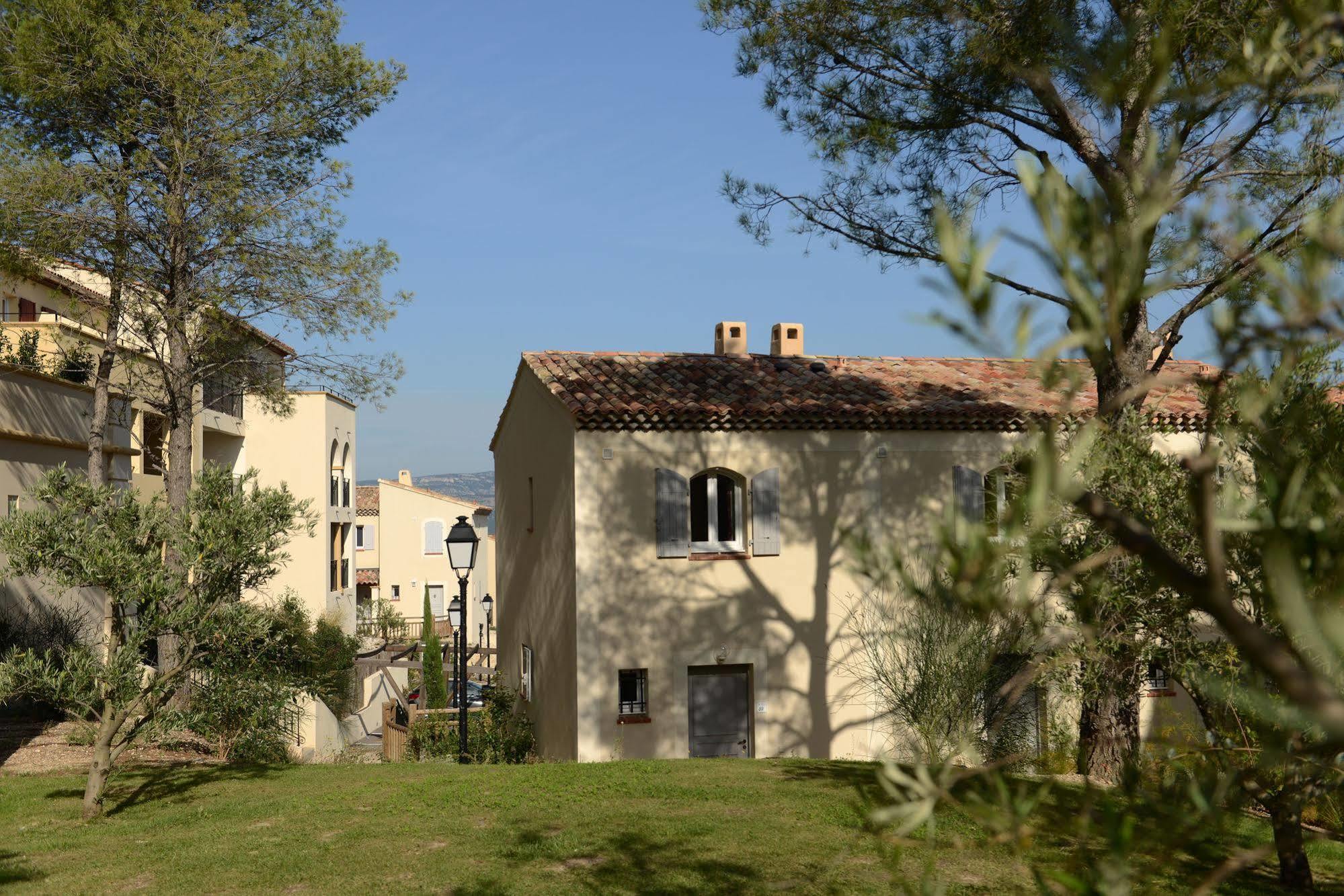 Residence Pierre & Vacances Les Coteaux De Pont-Royal มัลล์มอร์ ภายนอก รูปภาพ